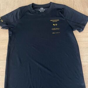 Abercrombie Kids Black Tee with Gold Accents 13/14